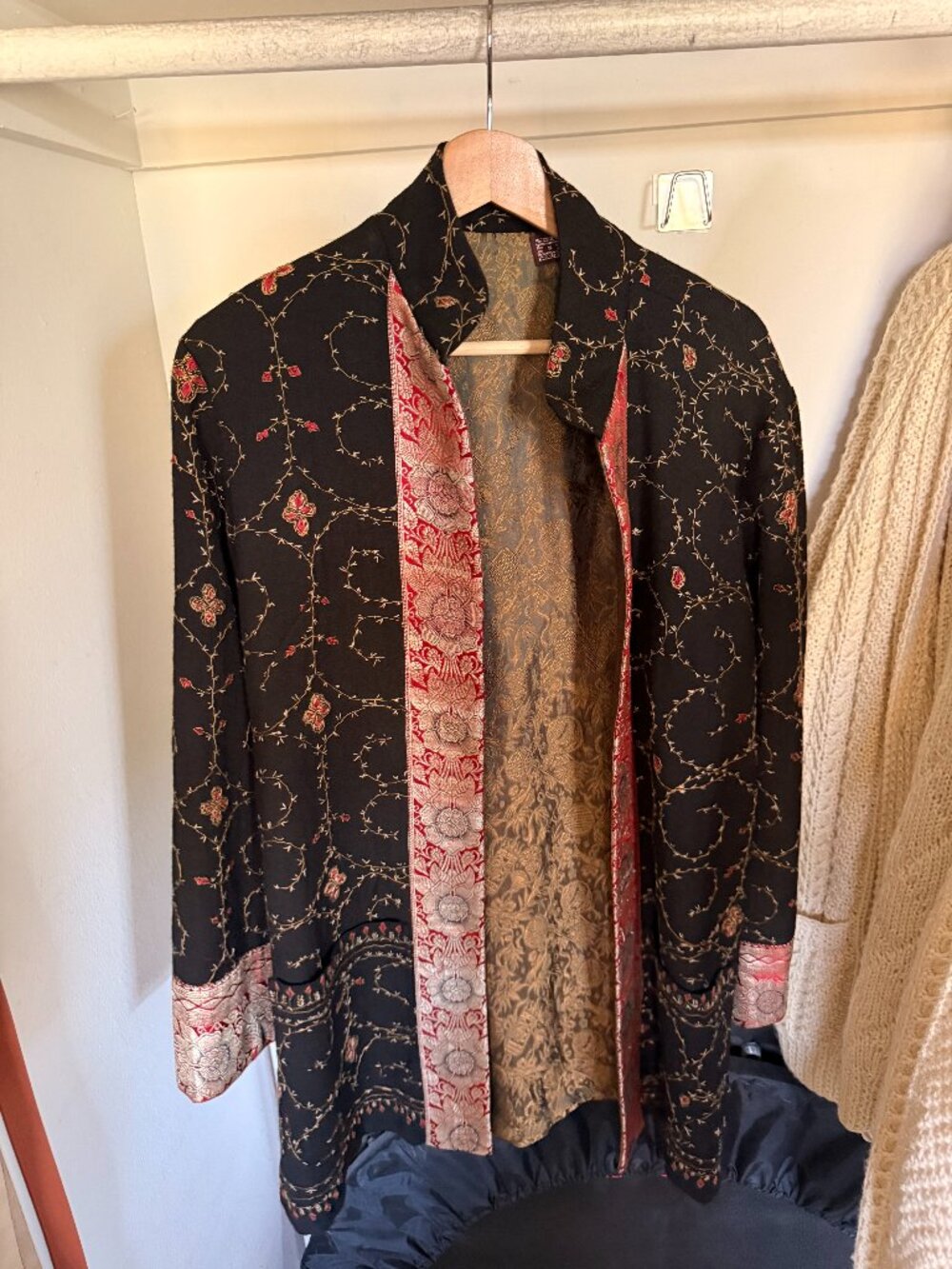 Embroidered Tapestry Duster Jacket